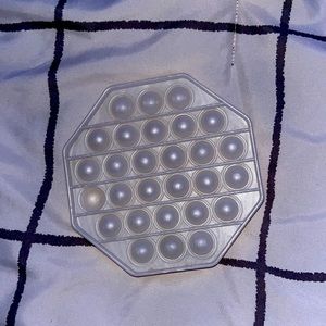 Silver/white metallic pop it from Amazon!